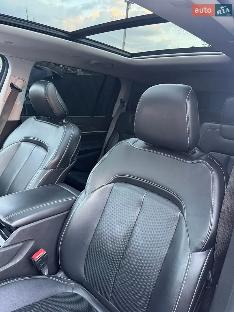 2022 Jeep Grand Cherokee - мініатюра 23