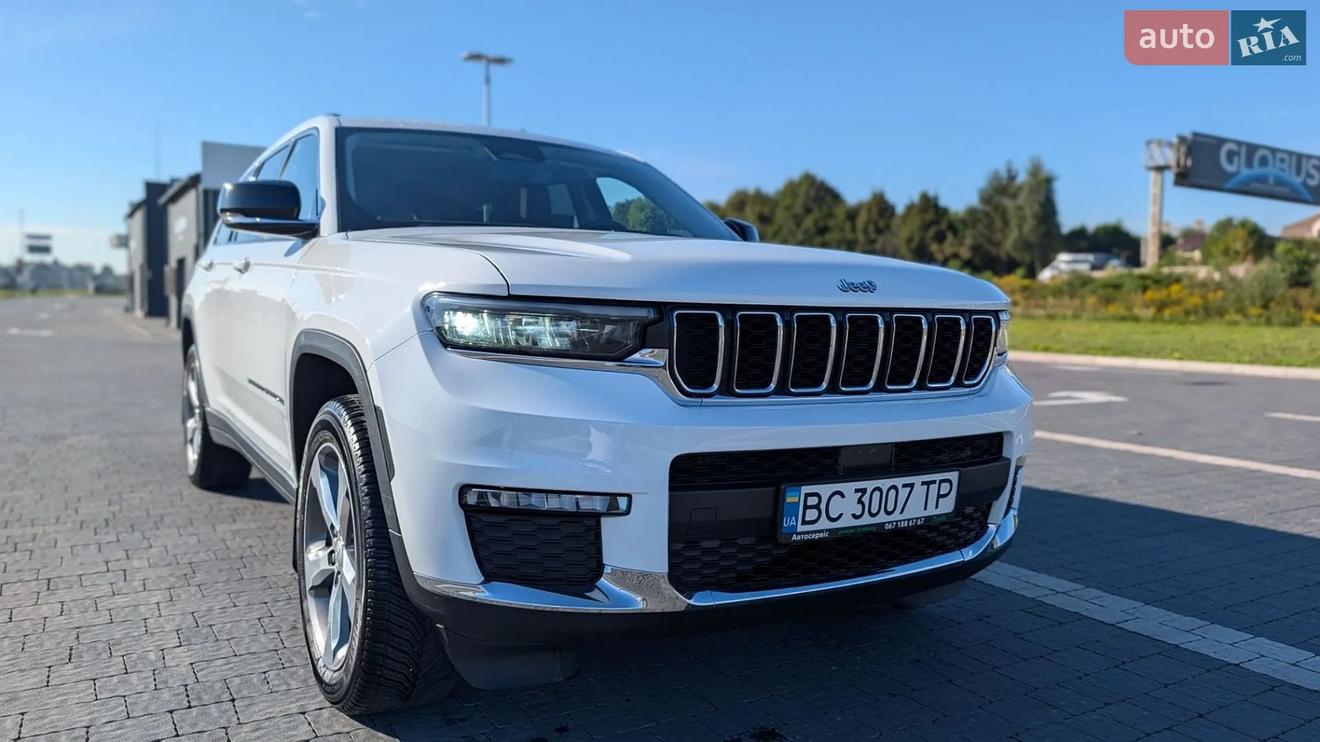 2021 Jeep Grand Cherokee - фото 1