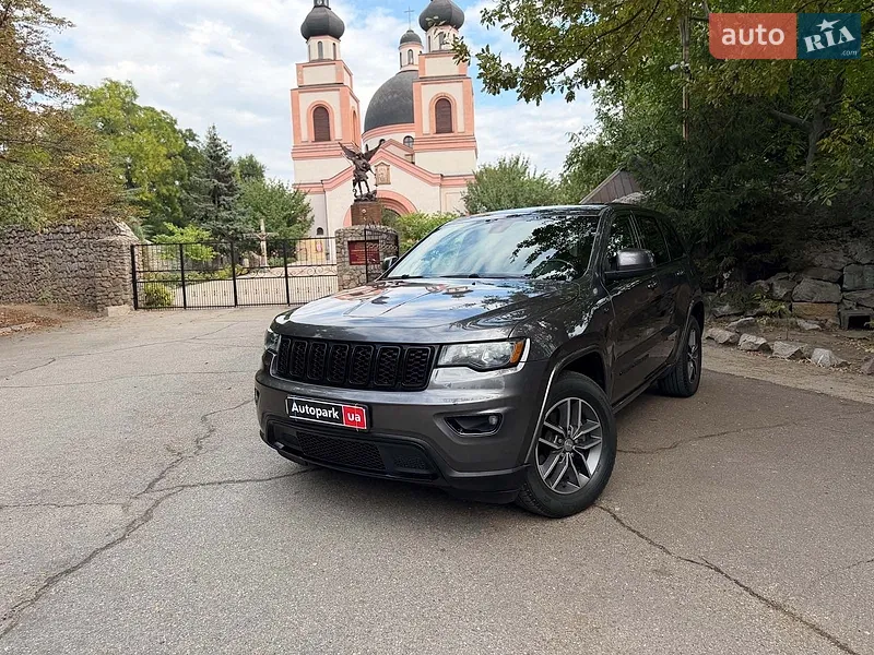 Jeep Grand Cherokee 2017