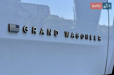 Внедорожник / Кроссовер Jeep Grand Wagoneer 2022 в 