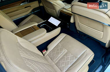 Внедорожник / Кроссовер Jeep Grand Wagoneer 2022 в 