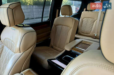 Внедорожник / Кроссовер Jeep Grand Wagoneer 2022 в 