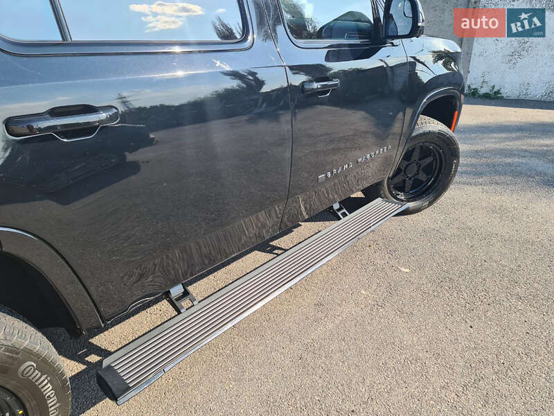 Внедорожник / Кроссовер Jeep Grand Wagoneer 2022 в Днепре