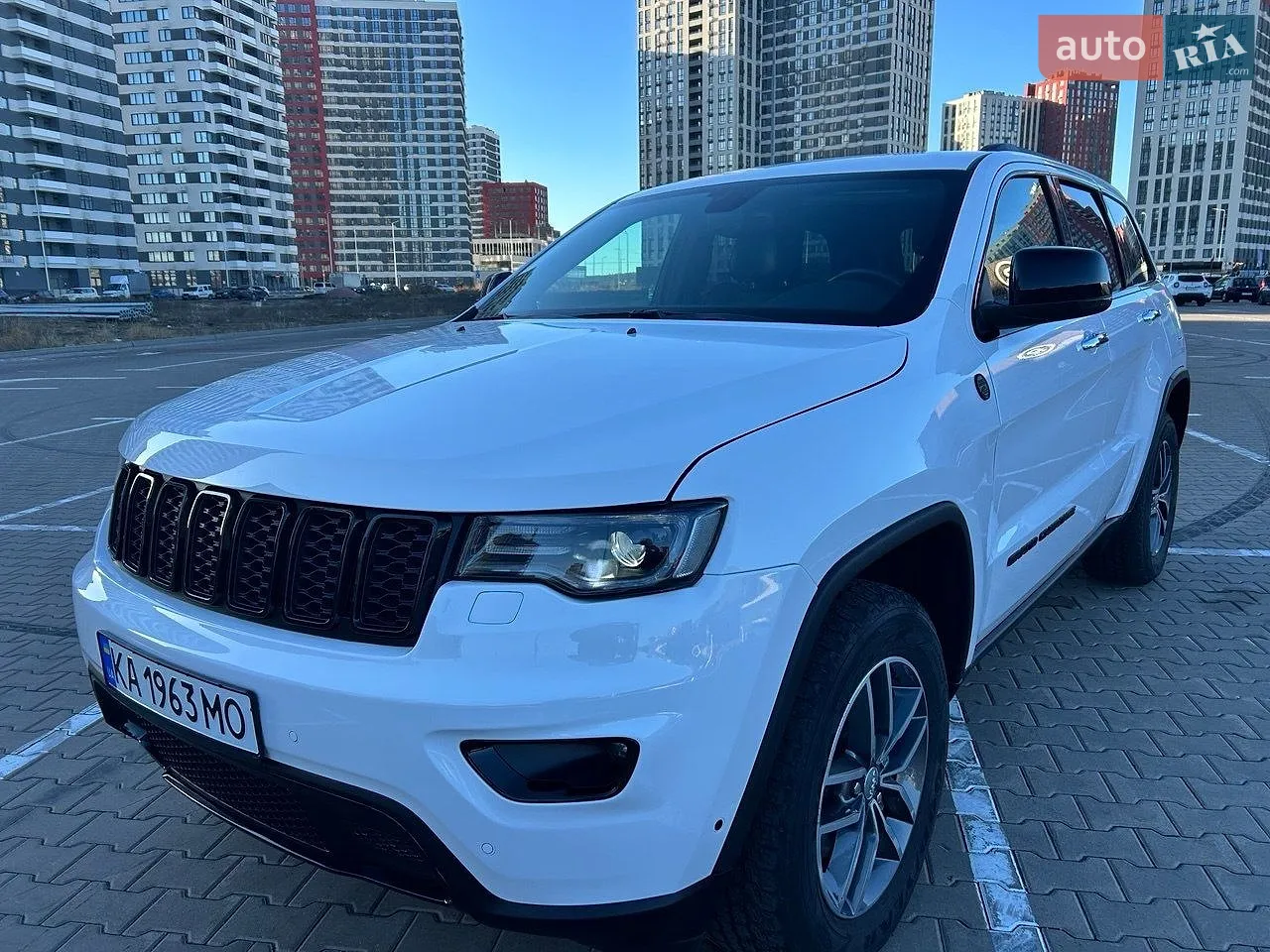2017 Jeep Grand Cherokee - мініатюра 48
