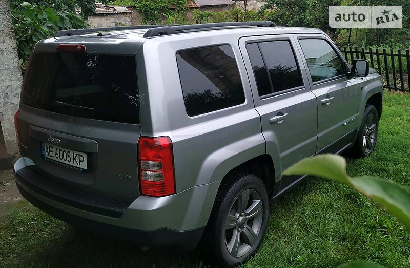 Позашляховик / Кросовер Jeep Patriot 2015 в Кривому Розі