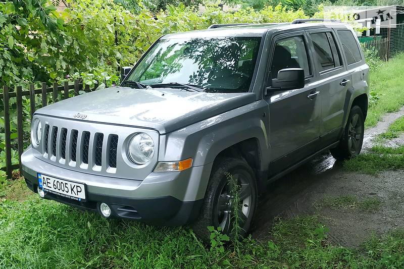 Позашляховик / Кросовер Jeep Patriot 2015 в Кривому Розі