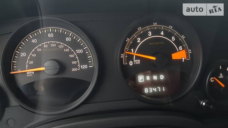 Позашляховик / Кросовер Jeep Patriot 2014 в Києві