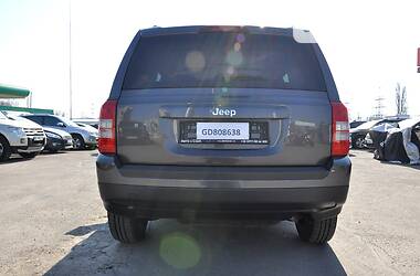 Позашляховик / Кросовер Jeep Patriot 2016 в 