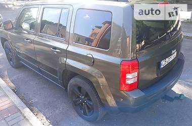 Позашляховик / Кросовер Jeep Patriot 2015 в 