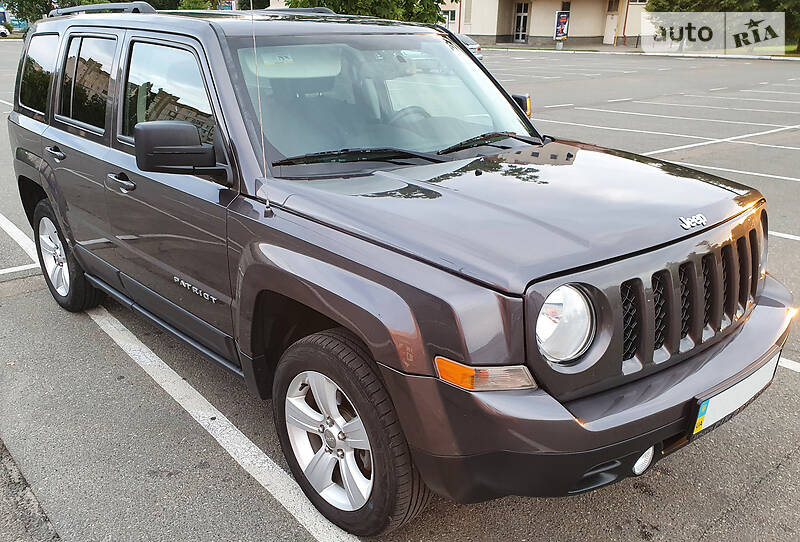 Позашляховик / Кросовер Jeep Patriot 2016 в Києві