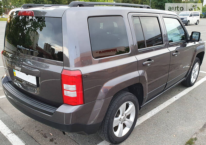 Позашляховик / Кросовер Jeep Patriot 2016 в Києві