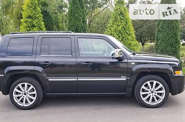 Внедорожник / Кроссовер Jeep Patriot 2010 в Луцке