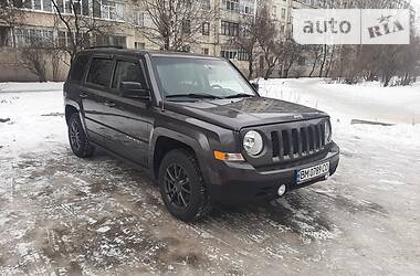 Внедорожник / Кроссовер Jeep Patriot 2016 в Сумах