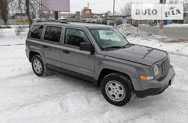 Внедорожник / Кроссовер Jeep Patriot 2011 в Сумах