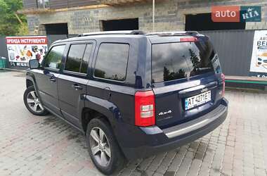 Позашляховик / Кросовер Jeep Patriot 2016 в Надвірній