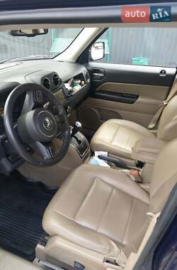 Позашляховик / Кросовер Jeep Patriot 2016 в Надвірній