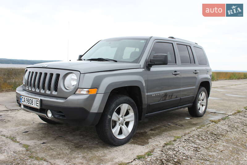 Внедорожник / Кроссовер Jeep Patriot 2011 в Каневе