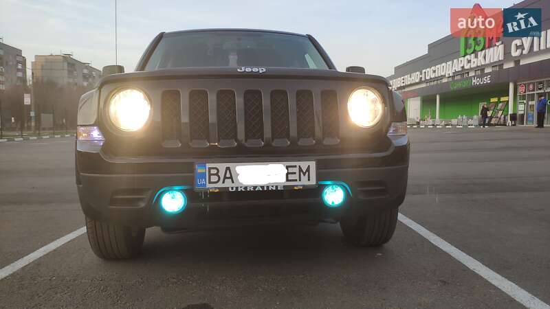Универсал Jeep Patriot 2015 в Долинской
