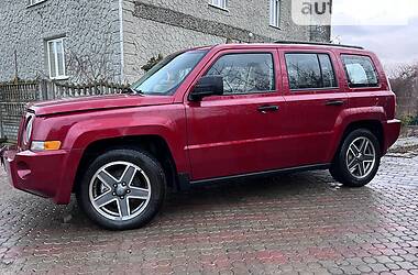 Внедорожник / Кроссовер Jeep Patriot 2008 в Черновцах