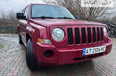 Внедорожник / Кроссовер Jeep Patriot 2008 в Черновцах