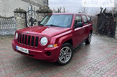 Внедорожник / Кроссовер Jeep Patriot 2008 в Черновцах