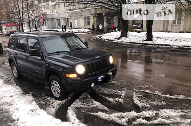 Внедорожник / Кроссовер Jeep Patriot 2012 в Житомире