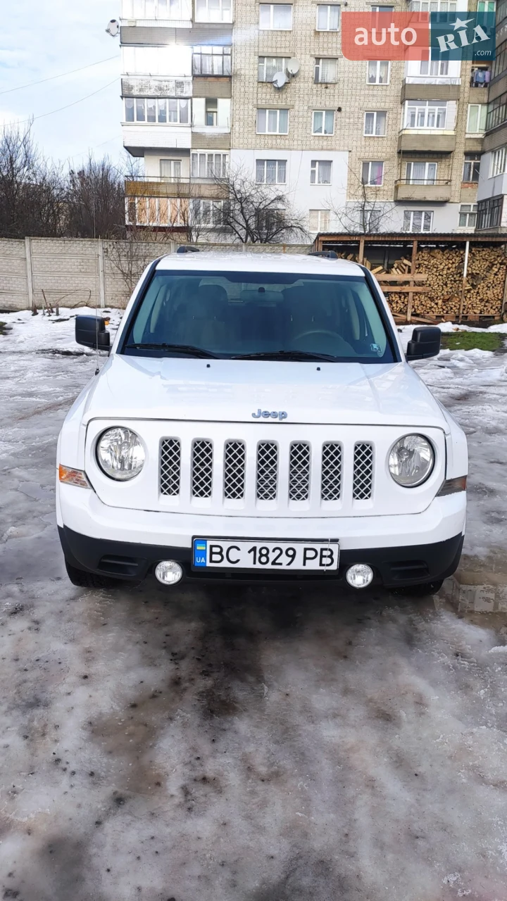 2016 Jeep Liberty (Patriot) - мініатюра 25