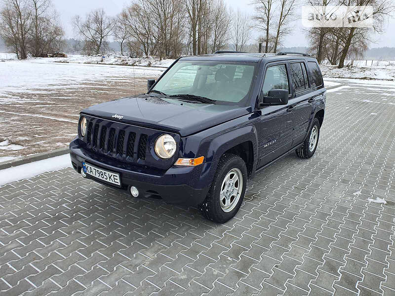 Позашляховик / Кросовер Jeep Patriot 2016 в Києві