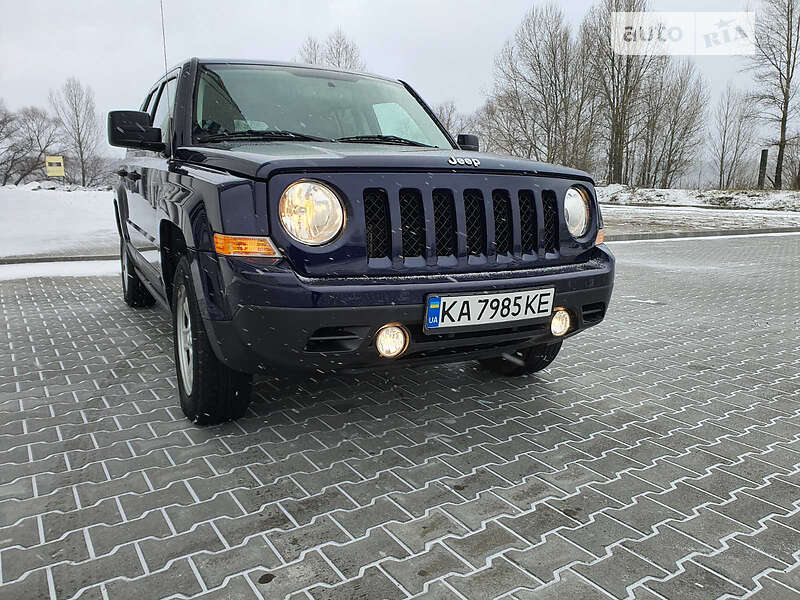 Позашляховик / Кросовер Jeep Patriot 2016 в Києві