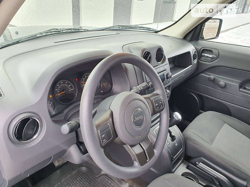 Позашляховик / Кросовер Jeep Patriot 2016 в Києві