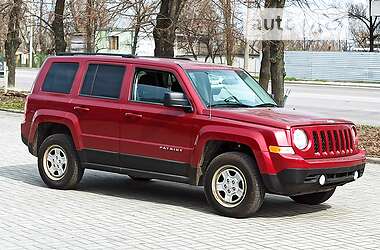 Внедорожник / Кроссовер Jeep Patriot 2011 в Днепре