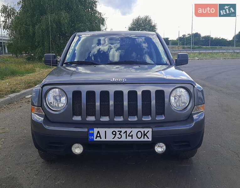Внедорожник / Кроссовер Jeep Patriot 2013 в Белой Церкви