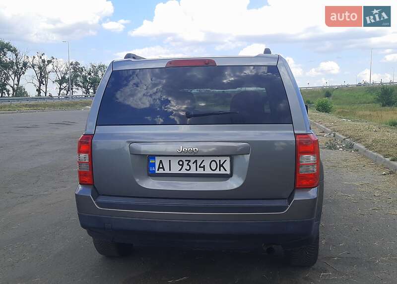 Внедорожник / Кроссовер Jeep Patriot 2013 в Белой Церкви