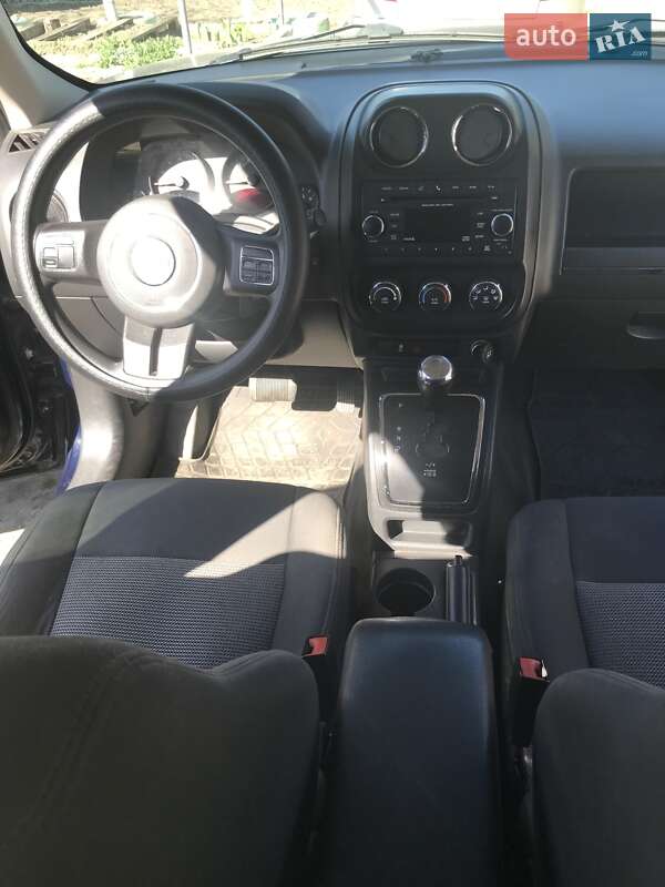 Позашляховик / Кросовер Jeep Patriot 2015 в Одесі