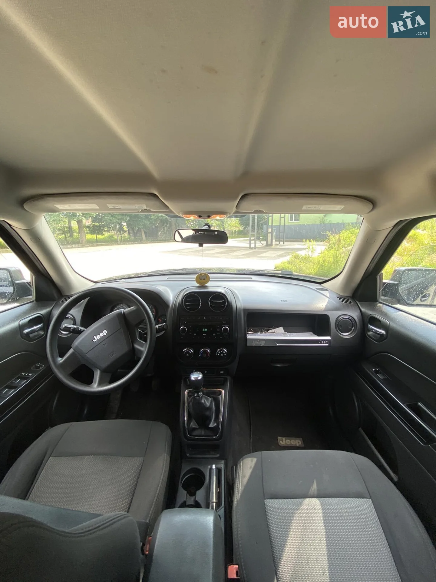 2010 Jeep Liberty (Patriot) - мініатюра 8