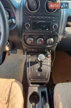 Внедорожник / Кроссовер Jeep Patriot 2014 в 