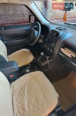 Внедорожник / Кроссовер Jeep Patriot 2014 в 