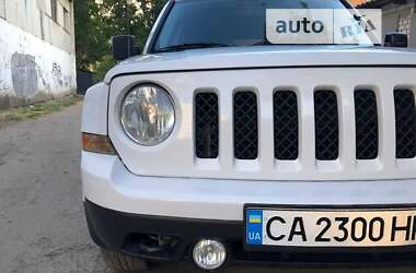 Внедорожник / Кроссовер Jeep Patriot 2014 в Черкассах