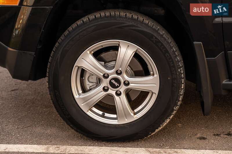 Внедорожник / Кроссовер Jeep Patriot 2014 в Ивано-Франковске