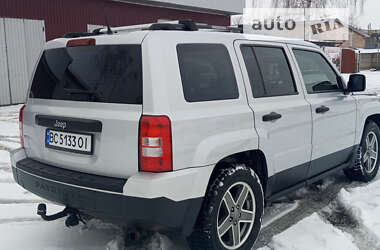 Внедорожник / Кроссовер Jeep Patriot 2009 в Червонограде