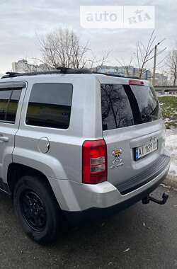 Внедорожник / Кроссовер Jeep Patriot 2011 в Киеве