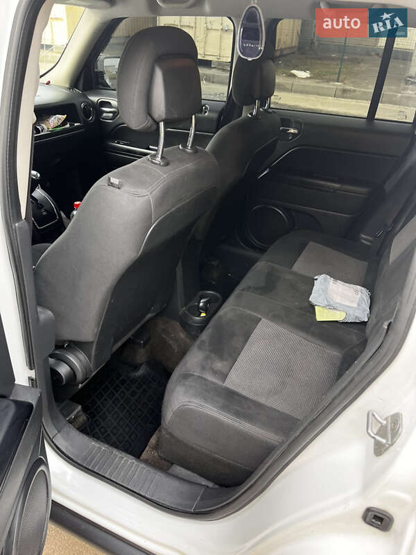 Позашляховик / Кросовер Jeep Patriot 2013 в Харкові