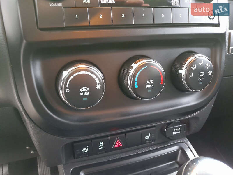 Позашляховик / Кросовер Jeep Patriot 2013 в Дніпрі