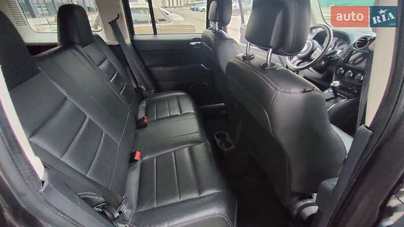 Внедорожник / Кроссовер Jeep Patriot 2015 в Киеве