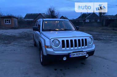 Внедорожник / Кроссовер Jeep Patriot 2012 в Тростянце