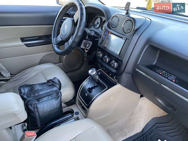 Внедорожник / Кроссовер Jeep Patriot 2016 в Полтаве