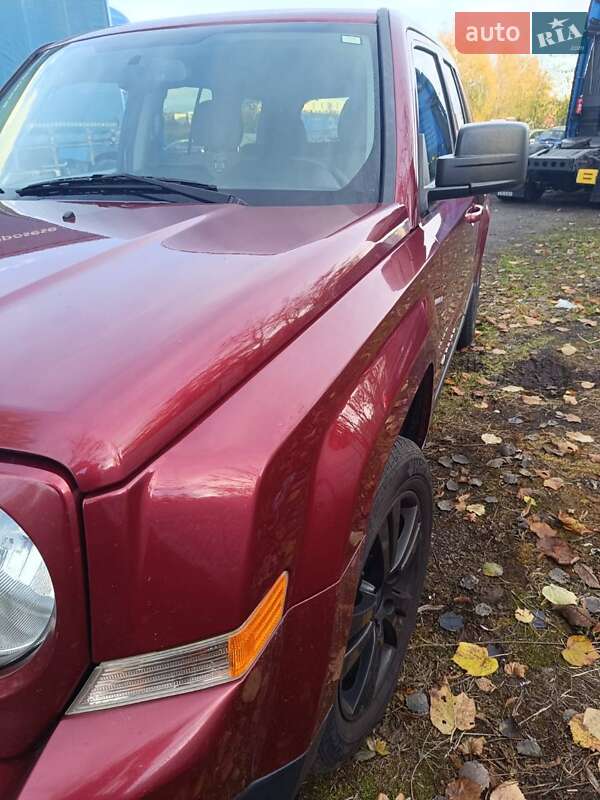 Внедорожник / Кроссовер Jeep Patriot 2016 в Львове