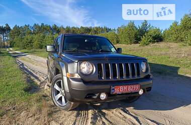 Внедорожник / Кроссовер Jeep Patriot 2015 в Житомире