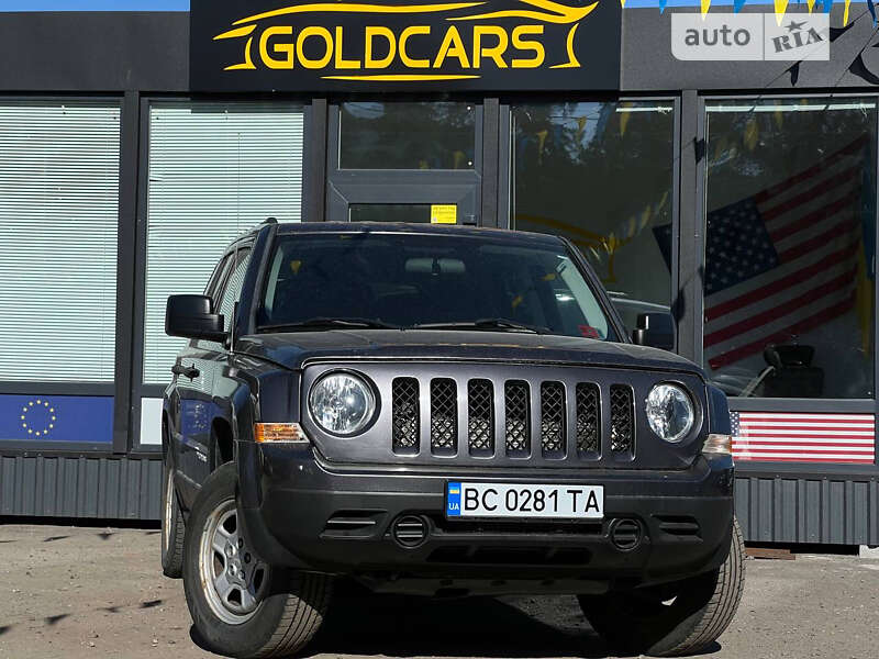 Внедорожник / Кроссовер Jeep Patriot 2014 в Львове