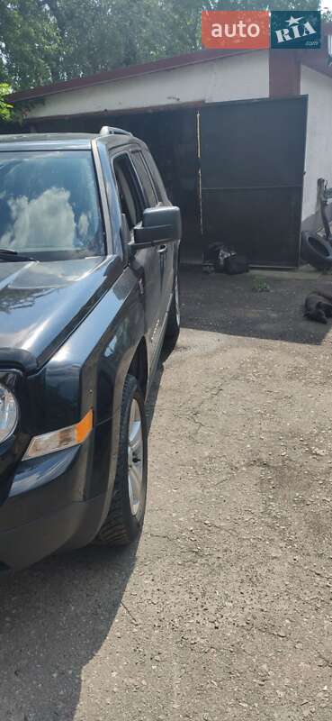 Внедорожник / Кроссовер Jeep Patriot 2015 в Киеве